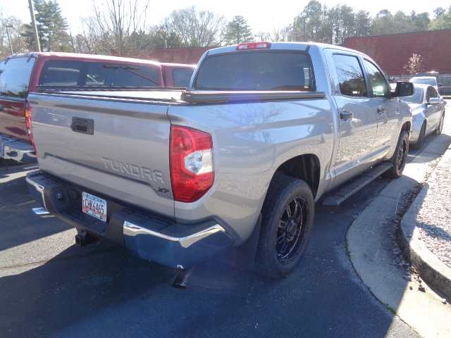 This Toyota Tundra was returned to like-new condition after the expert team at Lee's Collision Center in Loganville, GA completed the repair.